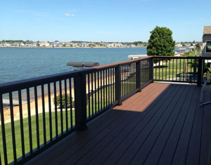 Decking Contractors Grand Rapids, MI